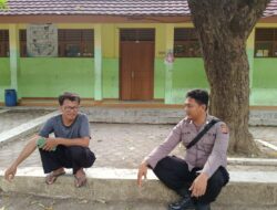 Jalin Silaturahmi dengan Warga Binaan Bhabinkamtibmas Desa Marongge Berikan Pesan-pesan Kamtibmas