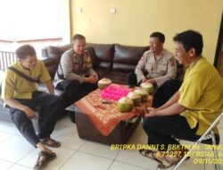 Kapolsek Tanjungmedar laksanakan sambang/silaturahmi Kamtibmas ke perangkat desa Tanjungmedar