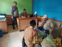 Bripka Ade Mulyana Bhabinkamtibmas Desa Cikaramas Tanjungmedar Polres Sumedang laksanakan sambang/silatrahmi kamtibmas