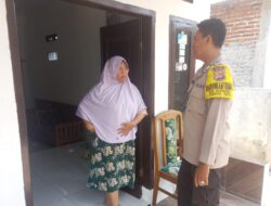 Bhabinkamtibmas Desa Darmawangi Kecamatan Tomo Silaturahmi Kamtibmas Kepada Warga Binaan