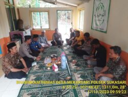 Polsek Sukasari melaksanakan kegiatan Jumat Curhat dalam rangka Program Quick Wins Presisi di wilayah Desa genteng Kecamatan Sukasari Kabupaten Sumedang.