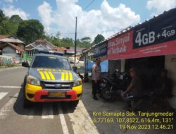 Unit Samapta Polsek Tanjungmedar Polres Sumedang melaksanakan KRYD patroli dialogis