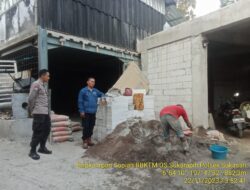Bhabinkamtibmas Desa Sukarapih Melaksanakan Giat Sambang Dan Silaturahmi Kepada Warga masyarakat