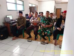 Bripka Agus Sukmana Menghadiri Kegiatan Press Release Pengawasan masa Kampanye di Sekertariat Panwaslu Kecamatan Tanjungmedar.