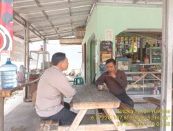 Aiptu Aceng, SH Bersama Bripka Yuyun Yuwana melaksanakan sambang/silatrahmi kamtibmas
