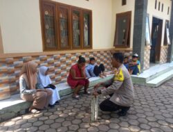 Jalin Silaturahmi dengan Warga Binaan Bhabinkamtibmas Polsek Tomo Polres Sumedang Berikan Pesan-pesan Kamtibmas