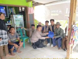 Panit Binmas Polsek Tomo Polres Sumedang Laksanakan “Jumat Curhat” dengan Warga Desa Jembarwangi 