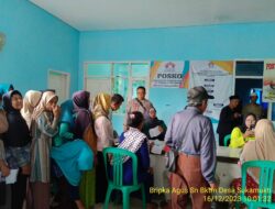 Bripka Agus Sukmana melaksanakan Kegiatan Monitoring Pendistribusian Bantuan beras dari Badan Pangan Nasional (BPN) untuk Desa Tanjungwangi 