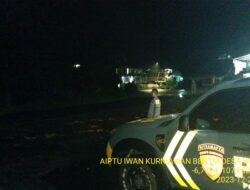 Dalam rangka harkamtibmas, Piket Polsek Tanjungmedar Polres Sumedang Polda Jabar melaksanakan Patroli Blue light