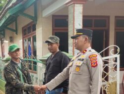 Sapa Warga, Panit Binmas Polsek Cikijing Berikan Imbauan Kamtibmas Secara Humanis