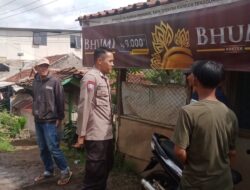 Bhabinkamtibmas Desa Sukarapih Melaksanakan Giat Sambang Dan Silaturahmi Kepada Warga masyarakat.