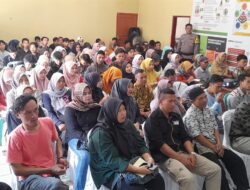 Aiptu Iwan Kurniawan Bktm Desa Wargaluyu mengahadiri Kegiatan Bimbingan Teknis Penyelenggara Pemungutan Suara (KPPS) Desa Wargaluyu Kecamatan Tanjungmedar