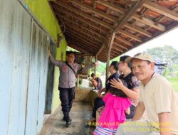 Bhabinkamtibmas Desa Sukamukti Polsek Tanjungmedar Polres Sumedang Polda Jabar laksanakan sambang/silatrahmi kamtibmas