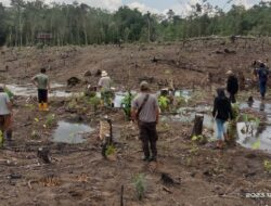 Warga desa sialingan kecamatan belida darat menuntut ganti rugi pencemaran minyak mentah dan air asin oleh sumur bor pertamina
