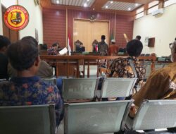 Episode Kedua Sidang Meja Hijau Kasus ” Status ” Tanah Balai Desa Nglarohgunung