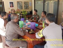 Jumat Curhat dalam rangka Program Quick Wins Presisi di Kantor Sekretariat Bumi Perkemahan Kiara Payung Desa Sindangsari Kecamatan Sukasari Kabupaten Sumedang