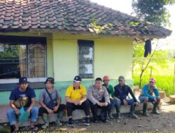 Plh. Kapolsek Tomo Bersama Anggota Melaksanakan “Jumat Curhat” Dalam Rangka Program Quick Wins Presisi Polri.