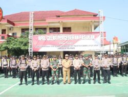 Bupati Blora Pimpin Apel Gelar Pasukan Pergeseran Pasukan Pengamanan TPS Di Mapolres Blora.