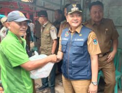 PJ Walikota Kota Pagar Alam Berikan Bantuan Korban Banjir