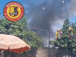 Warga Desa Pedawang Keluhkan Dampak Pembakaran Sampah