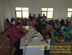 Monitoring Pembagian Bantuan Pangan Cadangan Beras Pemerintah ( CBP ) Dari Bulog Melalui Pos Indonesia Priode Bulan Febuari 2024 Di Aula Kantor Desa Sirnamulya