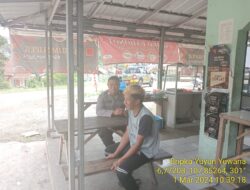 Aiptu Aceng,SH Bersama Bripka Yuyun Yuwana melaksanakan sambang dan sampaikan himbauan kamtibmas ke warga