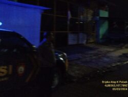 Anggota Unit Samapta Polsek Sukasari Rutin Laksanakan Patroli KRYD Blue Light / Malam hari di Wilayah Kecamatan Sukasari Kabupaten Sumedang