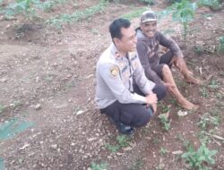 KAPOLSEK SUKASARI BESERTA ANGGOTA SAMAPTA POLSEK SUKASARI MELAKSANAKAN PATROLI SIANG HARI KE TEMPAT – TEMPAT RAWAN GANGGUAN KAMTIBMAS DI WILAYAH KECAMATAN SUKASARI
