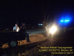 Polsek Tanjungmedar Polres Sumedang laksanakan Patroli Blue light