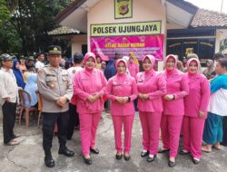 Polres Sumedang dan Bhayangkari Gelar Bazar Murah untuk Stabilkan Harga Beras di Mapolsek Ujungjaya