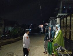 ANGGOTA POLSEK SUKASARI MELAKSANAKAN PATROLI MALAM HARI KE TEMPAT – TEMPAT RAWAN GANGGUAN KAMTIBMAS DI WILAYAH KECAMATAN SUKASARI