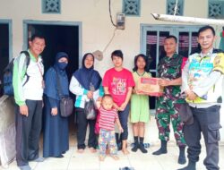 Praka Ardiansyah Babinsa Koramil 404-02/Prabumulih. Melaksanakan Kegiatan Jum’at Berbagi Dampingi Guru SDN 082 Prabumulih
