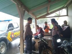 KAPOLSEK SUKASARI BESERTA ANGGOTA SAMAPTA POLSEK SUKASARI MELAKSANAKAN PATROLI SIANG HARI KE TEMPAT – TEMPAT RAWAN GANGGUAN KAMTIBMAS