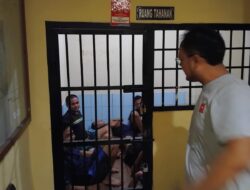 Personil Piket Polsek Jatinangor Terus tingkatkan Pengecekan Ruangan Tahanan