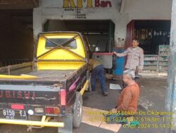 Aiptu Nana Sujana bersama Bripka Ade Mulyana melaksanakan sambang/silatrahmi kamtibmas ke warga masyarakat 