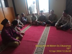 Kapolsek Tanjungmedar IPTU HAJID ABDULAH, SH melaksanakan Kegiatan Jumat Curhat