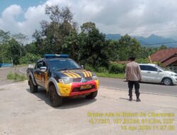 antisipasi terjadinya C3 (Curas,Curat, dan Curanmor) Polsek Tanjungmedar Polres Sumedang Polda Jabar melaksanakan KRYD siang hari