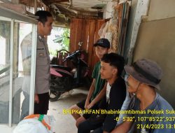 Bhabinkamtibmas Desa Sukarapih Melaksanakan Giat Sambang Dan Silaturahmi Kepada Warga masyarakat.