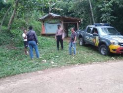 KAPOLSEK SUKASARI BESERTA ANGGOTA SAMAPTA POLSEK SUKASARI MELAKSANAKAN PATROLI SIANG HARI KE TEMPAT – TEMPAT RAWAN GANGGUAN KAMTIBMAS DI WILAYAH KECAMATAN SUKASARI
