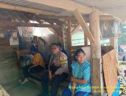 Bhabinkamtibmas Desa Sukamukti Polsek Tanjungmedar Polres Sumedang Polda Jabar laksanakan sambang/silatrahmi kamtibmas