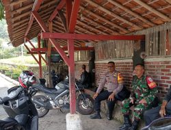 Bhabinkamtibmas melakukan Anjangsana Silaturahmi TNI/POLRI ke warga binaan Desa Kebonjati Kecamatan Sumedang Utara.