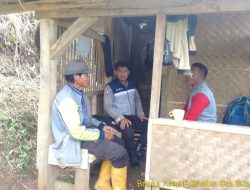 SINERGRITAS TNI POLRI MELAKSANAKAN SAMBANG SILATURAHMI BERSAMA DIWILAYAH DESA Banyuresmi KEC. SUKASARI KAB. SUMEDANG