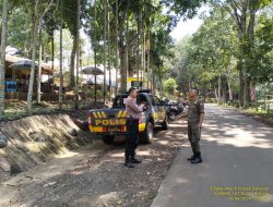 KAPOLSEK SUKASARI BESERTA ANGGOTA SAMAPTA POLSEK SUKASARI MELAKSANAKAN PATROLI SIANG HARI KE TEMPAT – TEMPAT RAWAN GANGGUAN KAMTIBMAS DI WILAYAH KECAMATAN SUKASARI