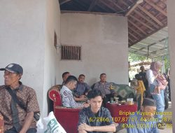 Bhabinkamtibmas  monitoring kegiatan Pam Swakarsa dalam rangka syukuran pernikahan di Dusun Amis desa Kamal Kec Tanjungmedar Kab. Sumedang.