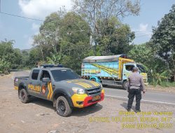 antisipasi terjadinya C3 (Curas,Curat, dan Curanmor) Polsek Tanjungmedar Polres Sumedang Polda Jabar melaksanakan KRYD siang hari