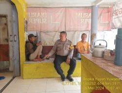 Bripka Yuyun Yuwana melaksanakan sambang/silatrahmi kamtibmas