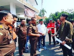 Gelar Aksi Dukung Kejari Tuntaskan Kasus Korupsi di Purwakarta Di Dukung Elemen Masyarakat