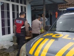 KAPOLSEK SUKASARI BESERTA ANGGOTA SAMAPTA POLSEK SUKASARI MELAKSANAKAN PATROLI SIANG HARI KE TEMPAT TEMPAT RAWAN GANGGUAN KAMTIBMAS DI WILAYAH KECAMATAN SUKASARI