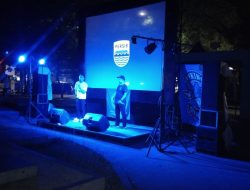 Kegiatan Nonton Bareng(NOBAR) Pertandingan Sepak Bola Persib Bandung VS BaliUnated di Alun Alun Kecamatan Sumedang Utara.