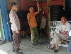 Bhabinkamtibmas Desa Sukarapih Melaksanakan Giat Sambang Dan Silaturahmi Kepada Warga masyarakat.